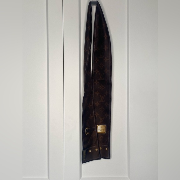 Louis Vuitton Ebene Monogram 400505 Bandeau 100% Silk Scarf - Picture 3 of 6